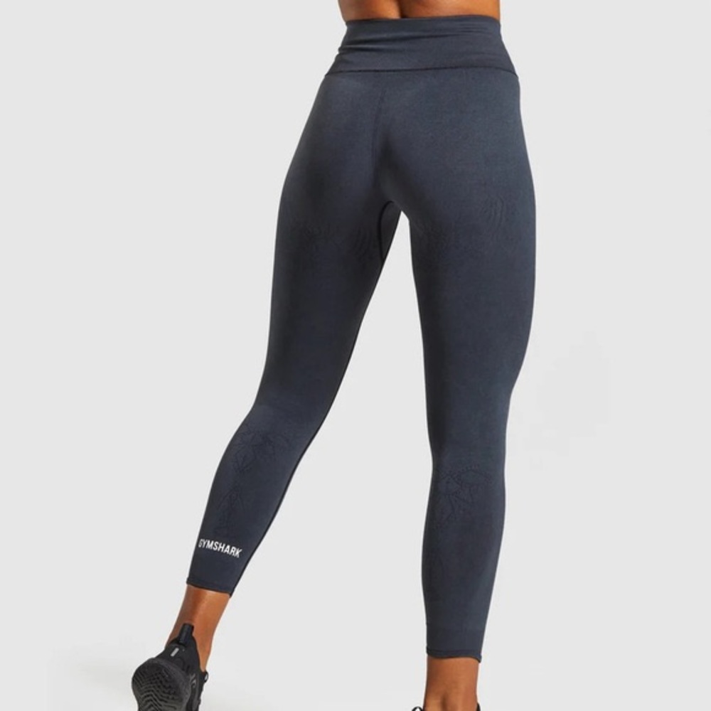 Gymshark - Studio Leggings - Small